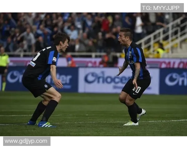 恩特拉与比萨的精彩对决揭示意甲新赛季的竞争格局与球队实力分析